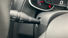 Renault Clio 0.9 TCE 90 Iconic 5dr Petrol Hatchback